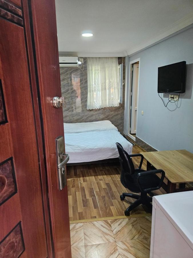 Guest House 2 Floor บาทูมิ ภายนอก รูปภาพ