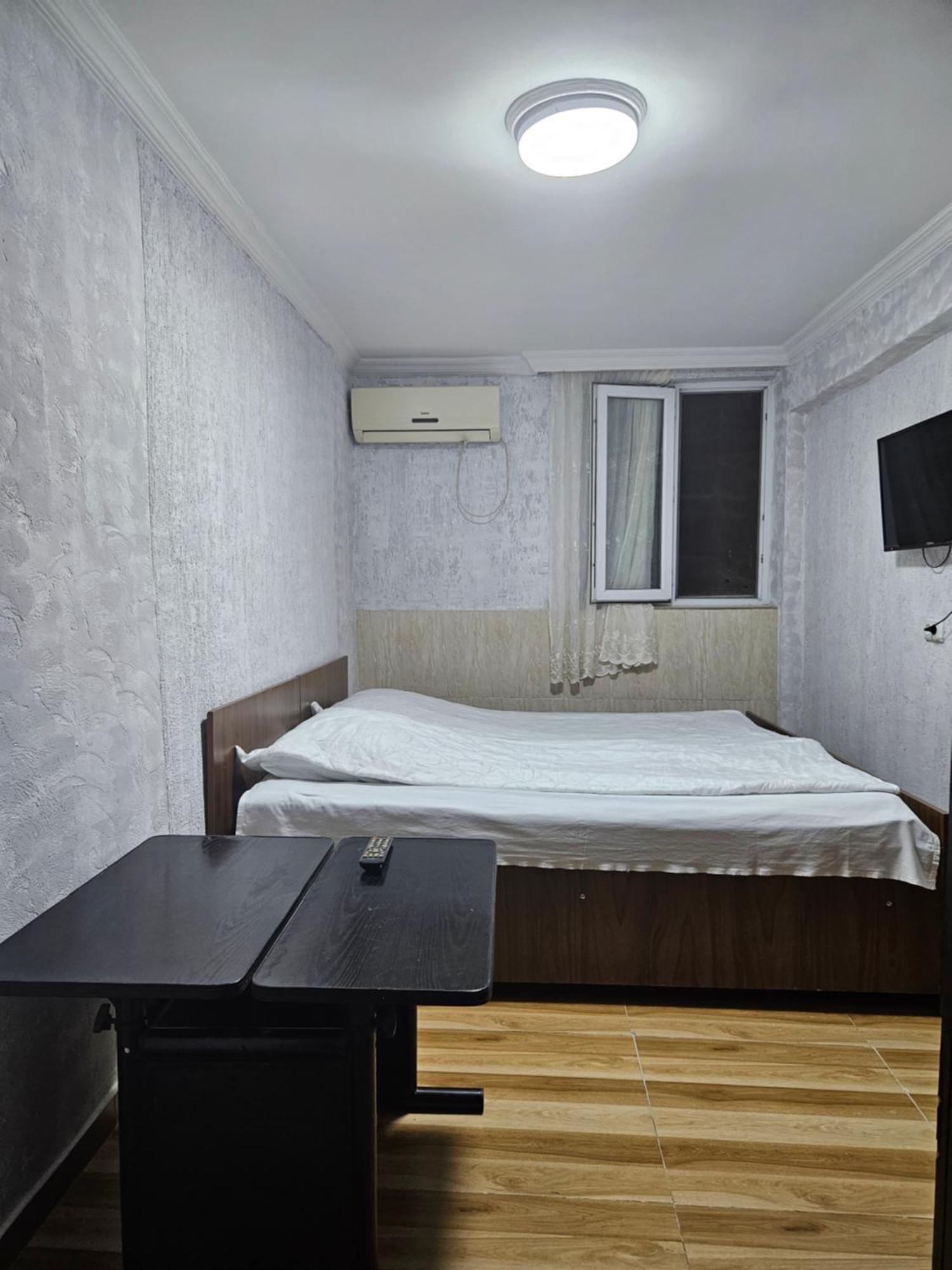 Guest House 2 Floor บาทูมิ ภายนอก รูปภาพ