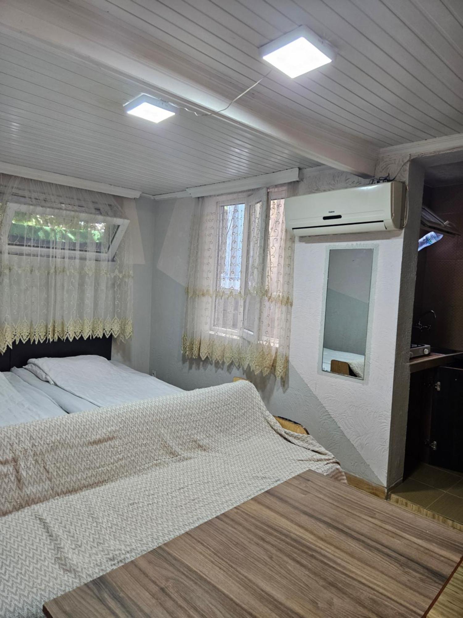 Guest House 2 Floor บาทูมิ ภายนอก รูปภาพ